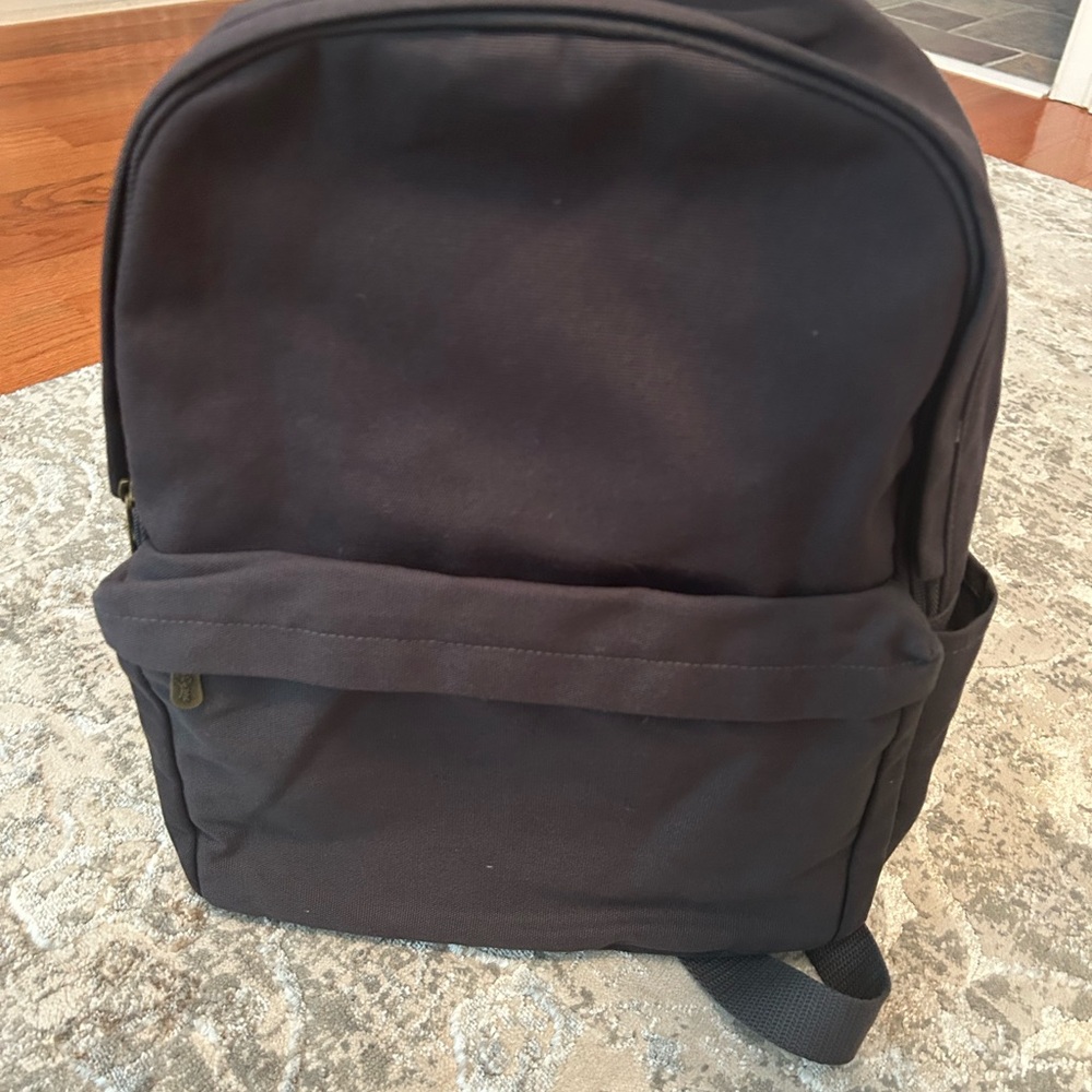 Thirty-One Black Minimalist Backpack